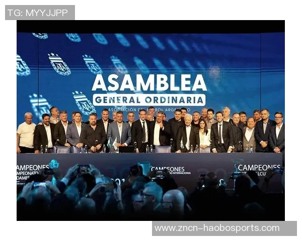 拉普拉塔大学生发声支持贝隆及全体球员坚决反对处罚决定