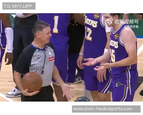 裁判明确表示比赛用球归雄鹿所有其他队员无权干涉此事