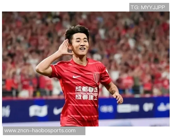 韦世豪传球精准德尔加多突破被封堵错失良机